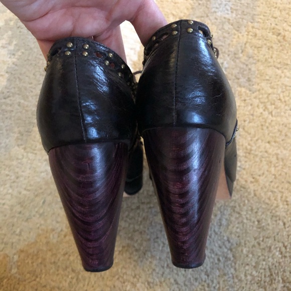 Calleen Cordero Women’s Leather Studded Oxford Pumps Wood Heel Shoes sz 8 EUC! - Picture 6 of 10